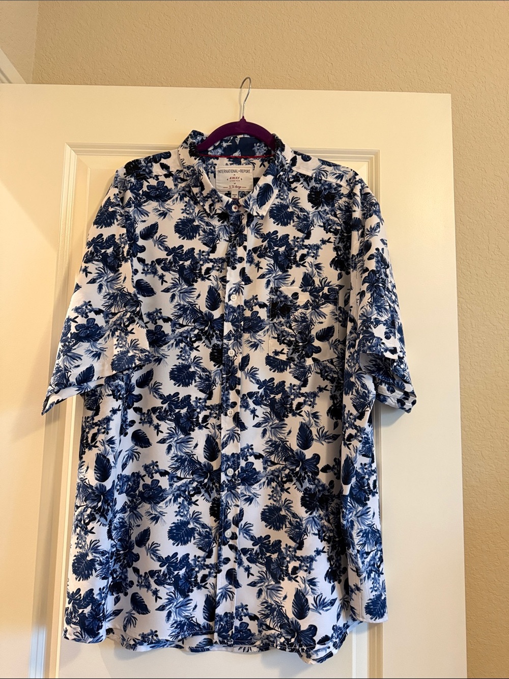 Short-Sleeve Quick Dry Button-Down Shirt — White with Blue Print- Super stretchy
